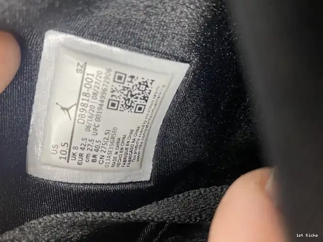 Retro Triple Black DB9818-001 Jordan (W) SD 6 0530